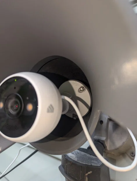 Đế gắn từ đui đèn E26 sang bề mặt lắp camera Kasa Outdoor Cam - Image 2