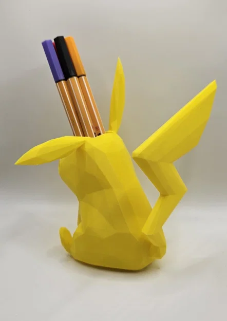 Mô hình Pikachu Pencil Holder Low Poly - Ống cắm bút 3D ấn tượng - Image 2