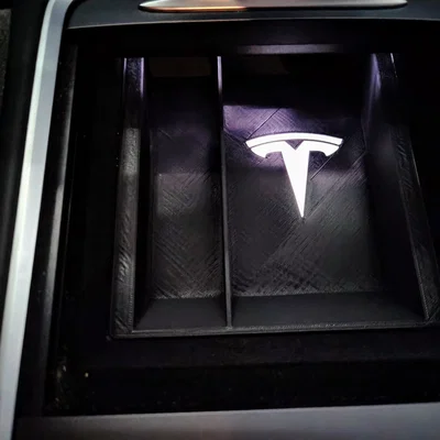 Khay console Tesla Model 3/Y (từ đời 2021) – logo rời PLA trong suốt