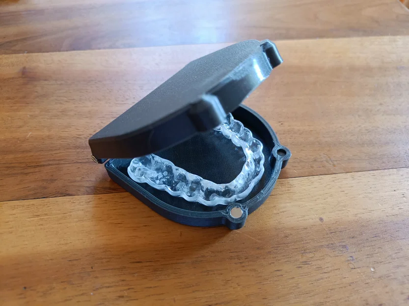 Hộp đựng khay chỉnh nha, máng chống nghiến in 3D tiện lợi - Image 1
