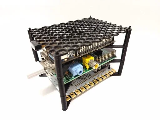 Pi-like-stack: case Raspberry Pi stackable tuỳ biến (OpenSCAD/SCAD) - Image 2