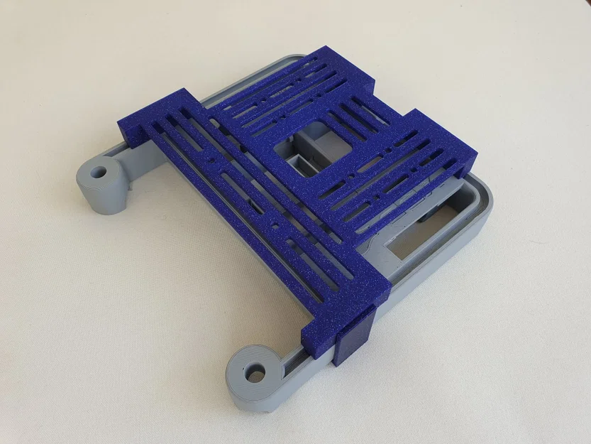 Tấm mounting plate cho SparkFun XRP expander - Image 1