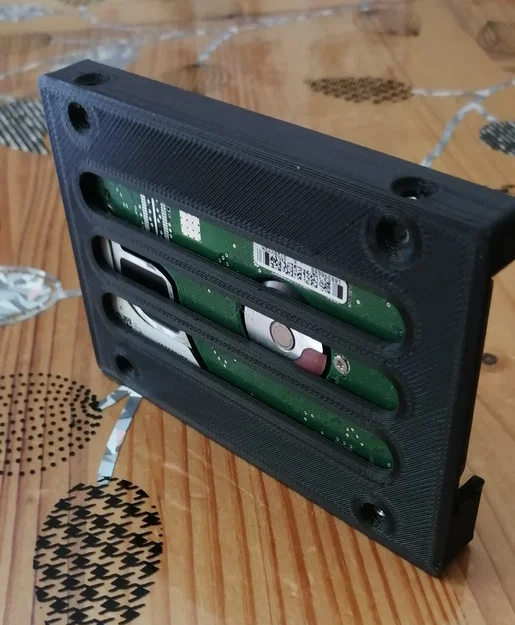 Khung bảo vệ ổ cứng HDD và SSD 2.5 inch thiết kế in 3D tiện lợi - Image 2