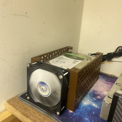Khay HDD (HDD Caddy) kèm quạt tản nhiệt 80mm
