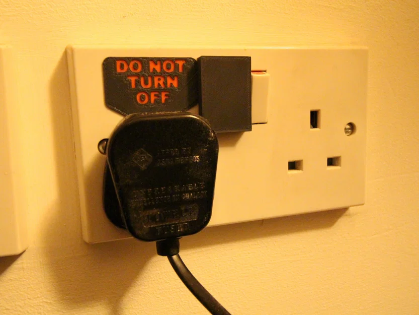 Nắp che công tắc phích cắm điện UK (Type G) – UK Mains Plug Switch Cover - Image 1