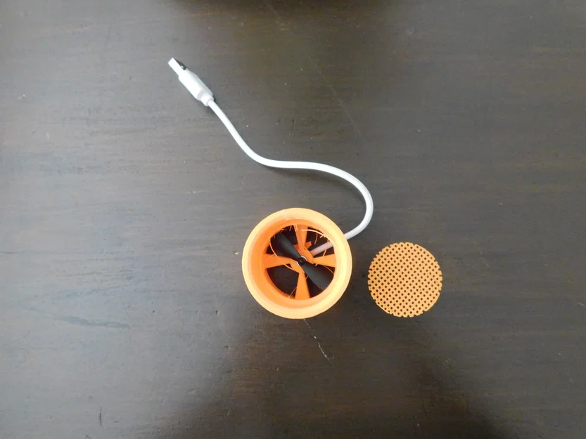 Máy hút bụi mini dùng cổng USB (có thể thu gọn) - Image 2