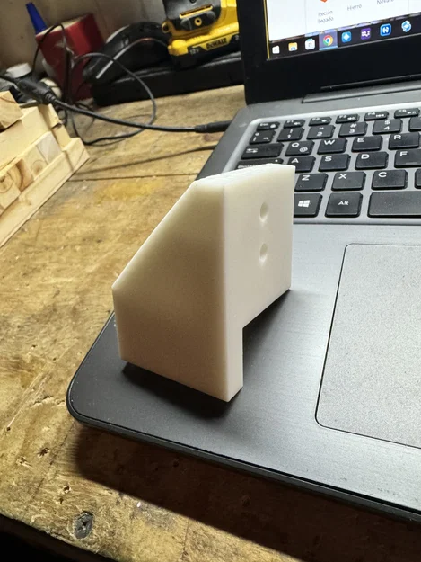 Bộ gia cố thanh dẫn hướng máy cưa bàn Stanley 3D Printing - Image 4
