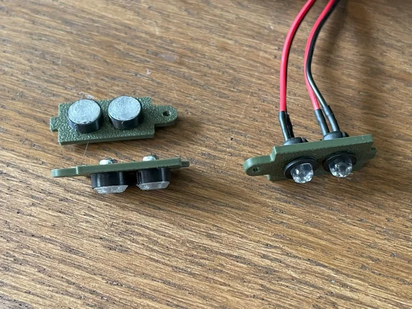 Mod gắn LED cản trước cho Armadillo Off-road truck - Image 2