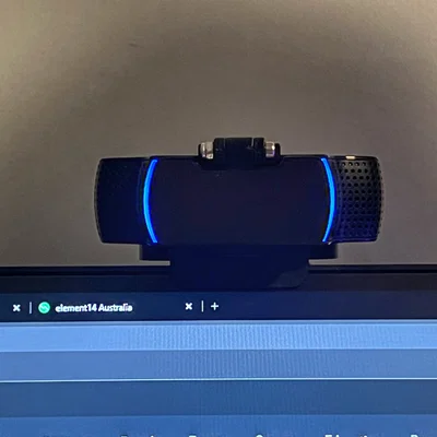 Nắp che riêng tư & shim all-in-one cho webcam Logitech C920