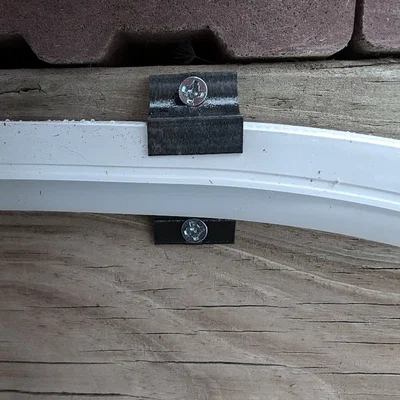 Ngàm gắn hông cho Phillips Hue Outdoor Shape Smart LED Lightstrip