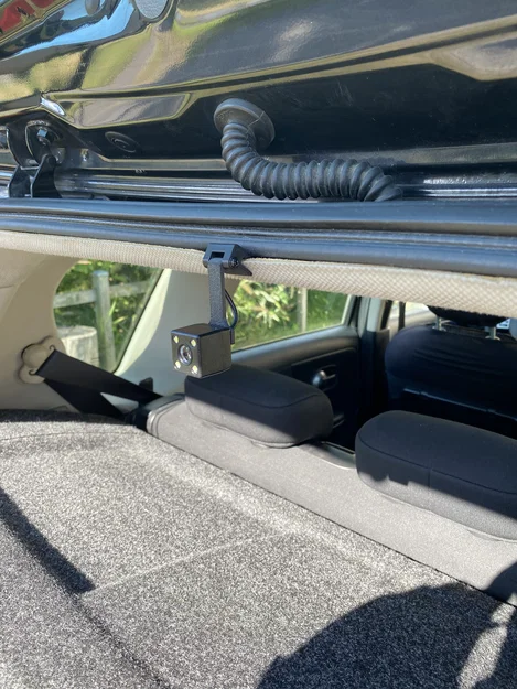 Ngàm gắn dashcam sau (rear dashcam mount) không cần khoan xe - Image 1