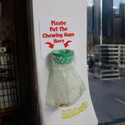 Thùng rác kẹo cao su (Chewing Gum Bin Trash)