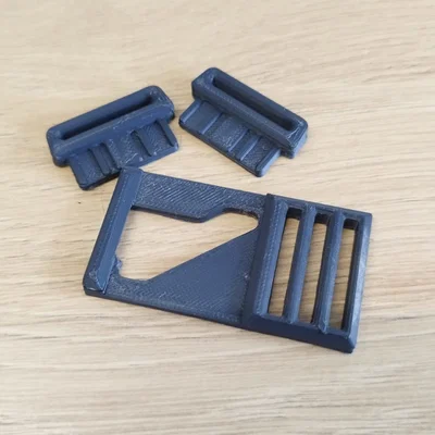 Bộ kẹp và đầu nối dây đai cho thùng xe máy Givi in 3D