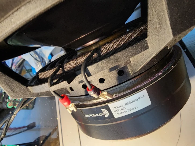 Giá đỡ adapter subwoofer 10" V2 cho Audi A3/S3 8V/8V5 (thay 8V0035412) - Image 11