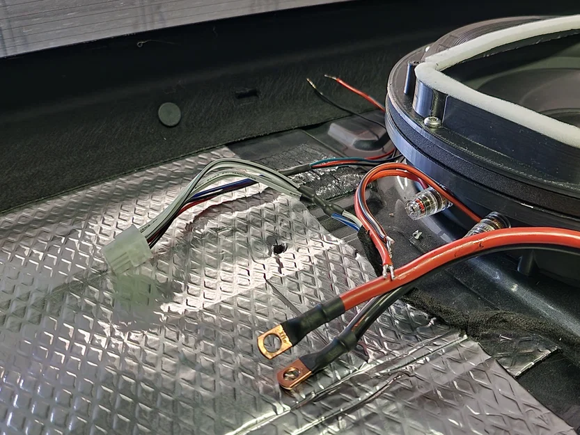 Giá đỡ adapter subwoofer 10" V2 cho Audi A3/S3 8V/8V5 (thay 8V0035412) - Image 19