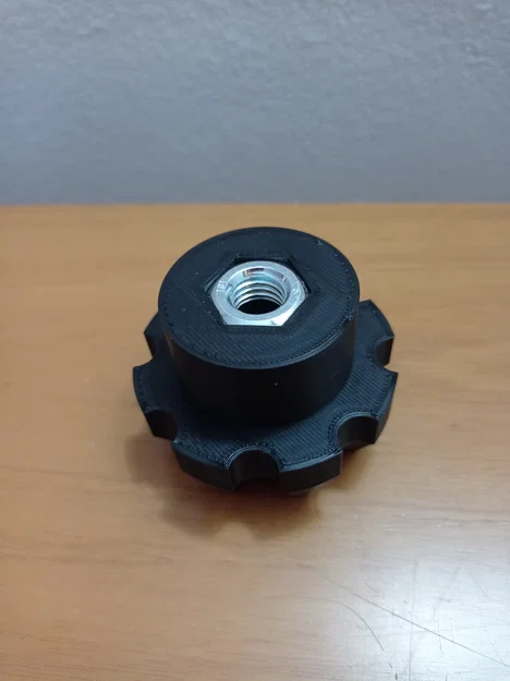 Núm vặn tay nắm cho thang nhôm xếp (sử dụng đai ốc M12) - Image 1