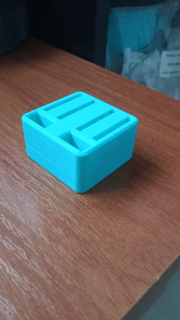 Khay Đựng USB và Thẻ Nhớ SD Gọn Gàng - Thiết Kế In 3D Đơn Giản - Image 3