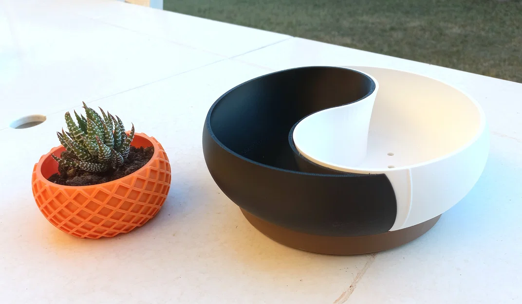Chậu cây cảnh Âm Dương (Ying Yang Planter) trang trí nhà cửa - Image 4