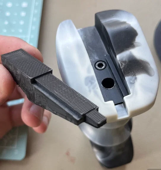Nắp đậy báng cầm súng hơi Korsar (Plug for grip) - Thiết kế STL - Image 1