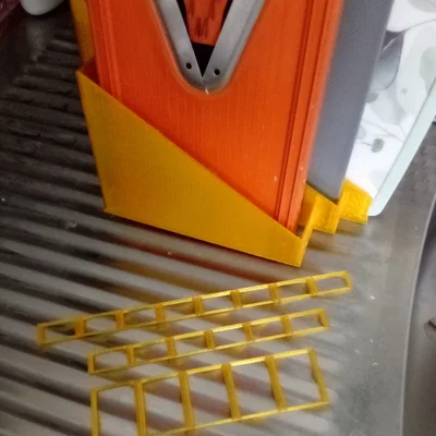 Giá/khay thoát nước nhà bếp (Kitchen drip stand/holder)