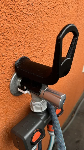 Giá treo ống tưới vườn gắn vòi nước (Kemper) - Image 1