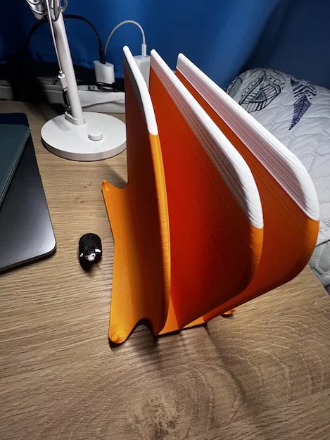 Giá đỡ đa năng cho laptop và máy tính bảng in 3D - Image 1