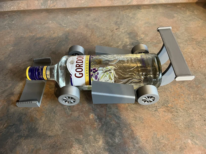 Bottle Racecar – Trang trí chai thành xe đua - Image 2