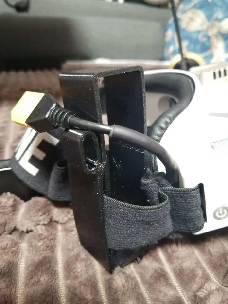 Giá gắn pin RadioMaster 2S cho kính FPV SkyZone (In 3D TPU) - Image 1