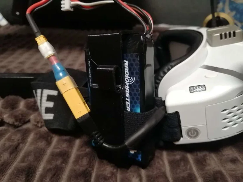 Giá gắn pin RadioMaster 2S cho kính FPV SkyZone (In 3D TPU) - Image 2