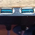 Giá đỡ đôi USB cho bàn làm việc - Thumbnail 1