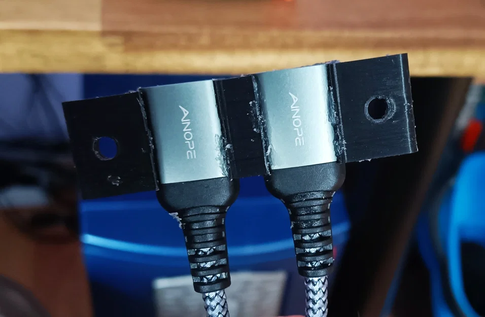 Giá đỡ đôi USB cho bàn làm việc - Image 2