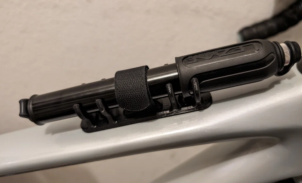 Ngàm gắn bơm xe đạp (Bike Pump Mount) - Image 1