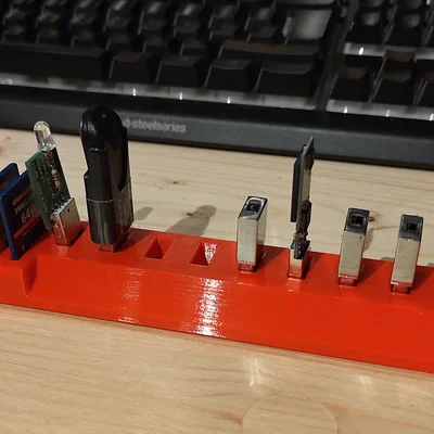 Giá đỡ USB và thẻ nhớ đa năng - Thiết kế 3D ngăn nắp cho bàn làm việc