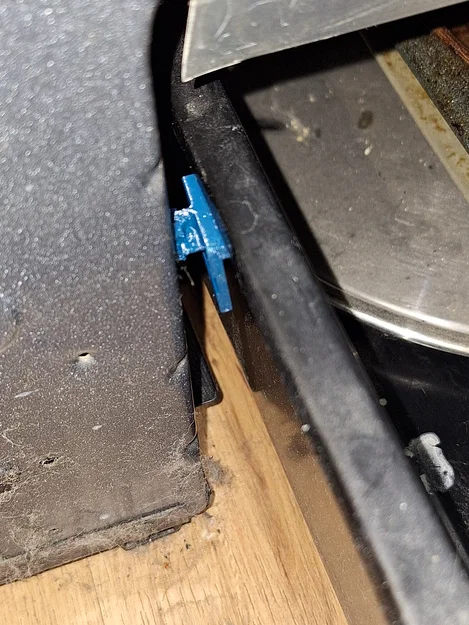 Cữ dẫn hướng ngăn kéo lò Frigidaire (Frigidaire oven drawer guide) - Image 2