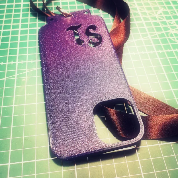 Ốp lưng iPhone 12 Taylor Swift tích hợp móc đeo cổ tiện lợi - Image 2