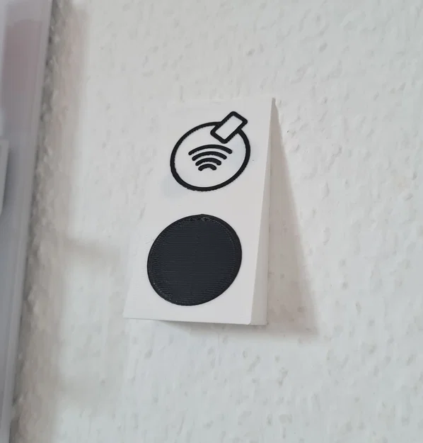 Giá treo tường NFC Tag – Low Profile - Image 1