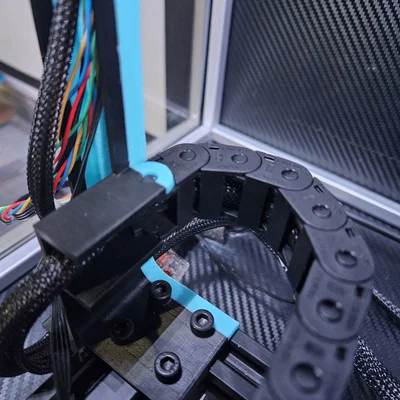 CR-10: Drag chain trục Y mua sẵn, kèm bed mount cứng