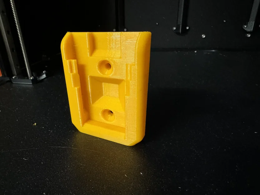 Giá treo pin Dewalt tiện lợi (Thiết kế không khóa) - Image 2