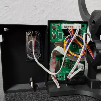 Bảng mạch ESP32 S3 cho dự án Đồng hồ Geneva thông báo giờ