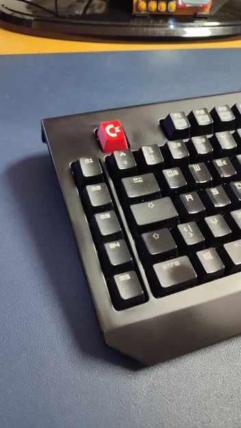Phím ESC Cherry MX với logo Commodore - Image 1