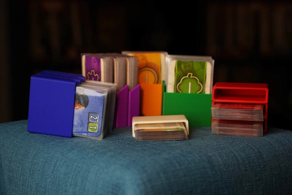 Hộp đựng thẻ bài Hadara (Hadara Card Container) - Image 3