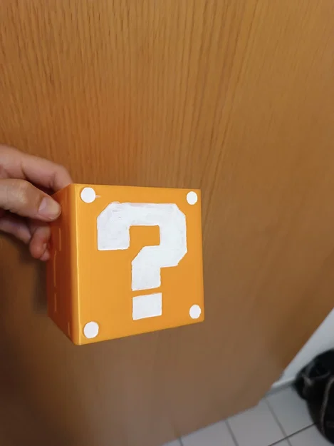 Khay đựng dụng cụ Super Mario Question Block in 3D độc đáo - Image 3