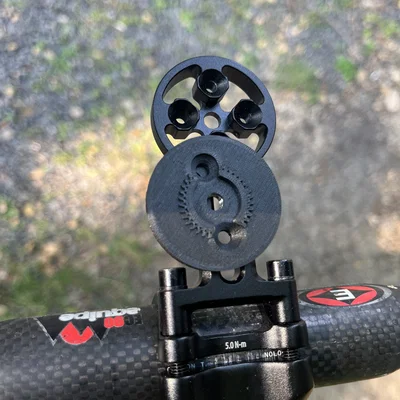 Token ngàm Quad Lock cho mount máy tính xe đạp Barfly