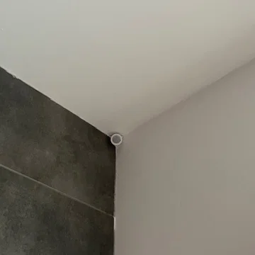Giá treo cảm biến chuyển động góc tường (Corner PIR Mount)