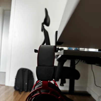 Giá treo tai nghe gắn cạnh bàn - Phụ kiện in 3D hữu ích cho góc làm việc
