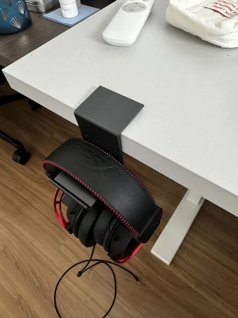 Giá treo tai nghe gắn cạnh bàn - Phụ kiện in 3D hữu ích cho góc làm việc - Image 3