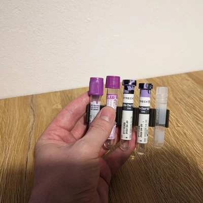 Khay giữ ống nghiệm y tế 3D (Sample Vial Holder) tiện lợi
