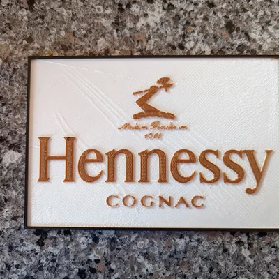 Bảng treo tường logo Hennessy Cognac (beer sign) 3 màu