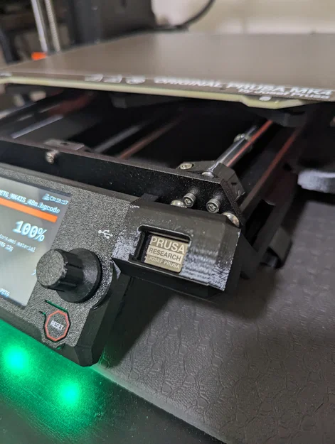 Ốp trượt che USB stick cho MK4 - Image 3