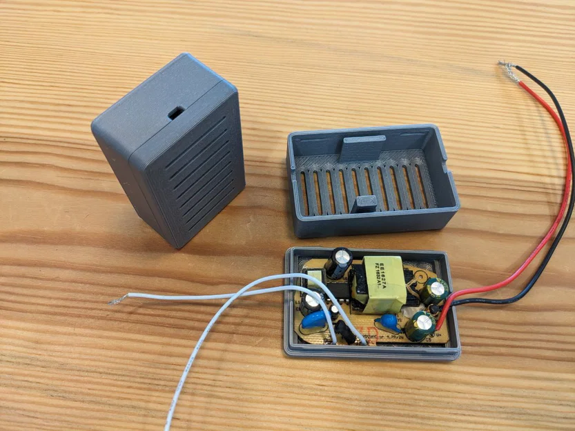 Vỏ hộp bảo vệ mô-đun nguồn 5V cho dự án DIY (Không cần ốc vít) - Image 2